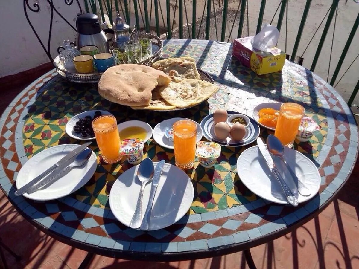 Riad Family Samnoun Fes Bed & Breakfast